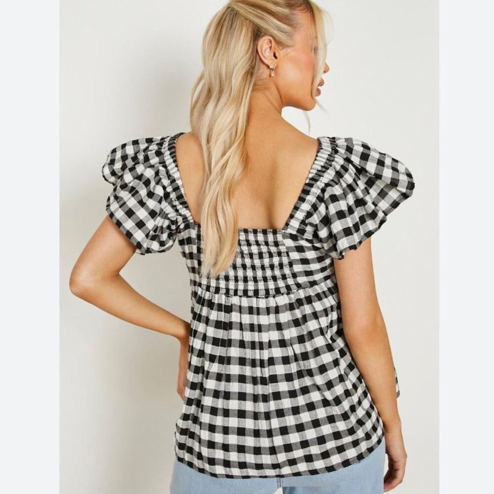 NWT Boohoo Maternity | Gingham Short Frill Sleeve Smocked Maternity Top | Size 4 - Picture 2 of 12